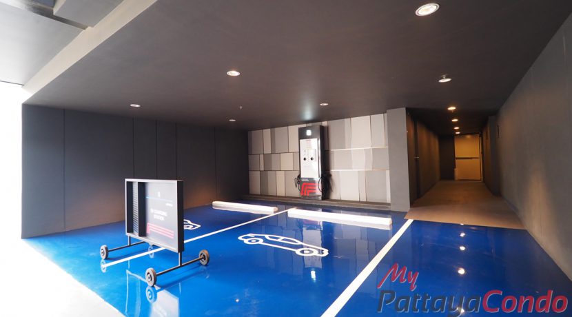 The Edge Central Pattaya Condo For Sale & Rent
