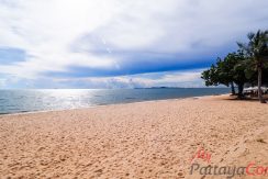Movenpick White Sand Beach Condo Pattaya For Sale & Rent