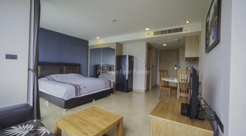 The Cliff Residence Pattaya For Sale & Rent Studio With Garden Views - CLIFF25 & CLIFF25R