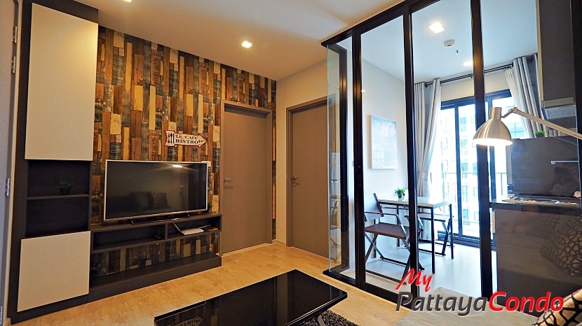 The Base Pattaya Condo For Rent – BASE12R