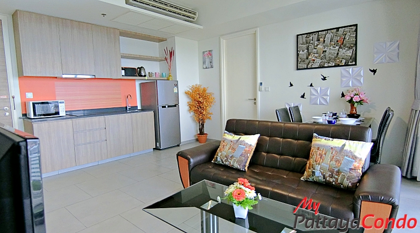Zire Wong Amat Pattaya Condo For Rent – ZIR03R