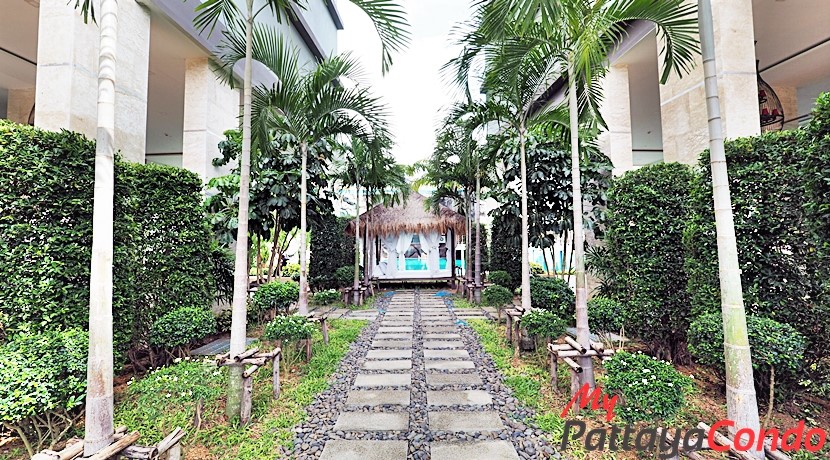 Laguna Beach Resort 3 The Maldives Pattaya Project Condo For Sale