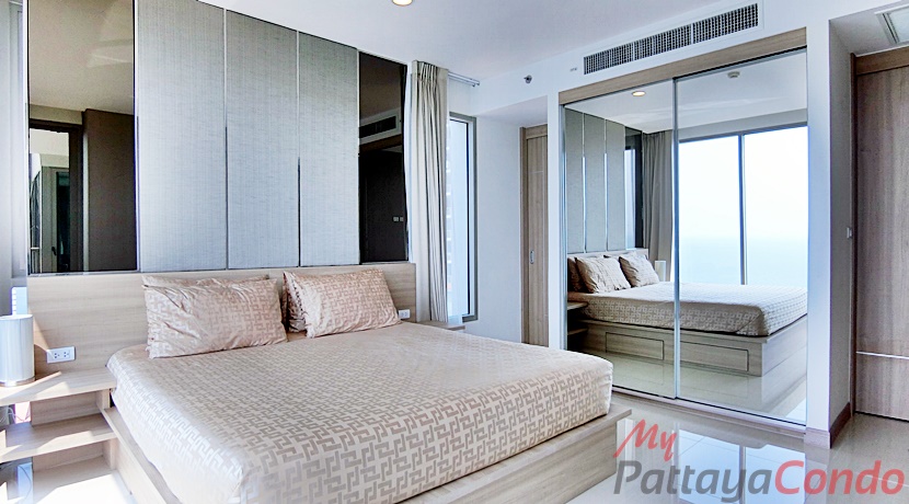 Riviera WongAmat Condo Pattaya For Sale & Rent 2 Bedroom With Sea Views - RW10