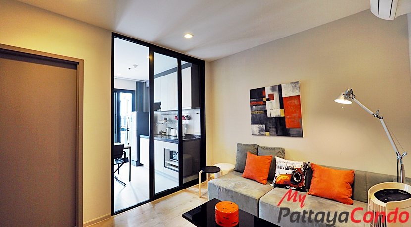 The Base Pattaya Condo For Rent – BASE23R