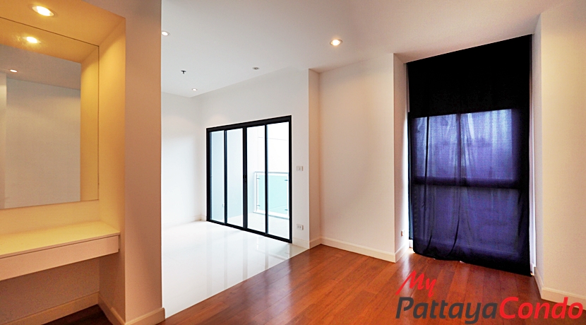 The Axis Condo Pattaya For Sale – AXIS20