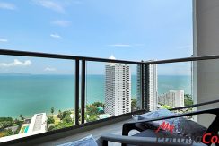 Riviera Wong Amat Condo For Rent