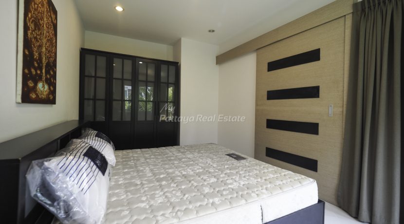 Diamond Suites Resort Pattaya Condo For Sale & Rent 2 Bedroom With Pool Views - DS01 & DS01R