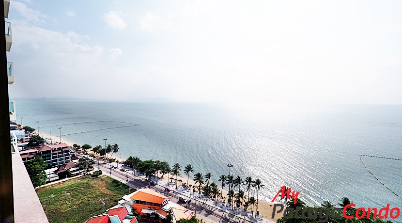 Cetus Beachfront Condo Pattaya For Sale – CETUS04