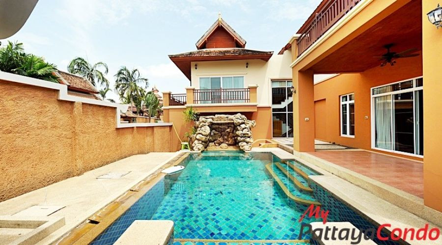 Grand Regent Phase 1 East Pattaya Pool Villa For Rent – HEGR01R