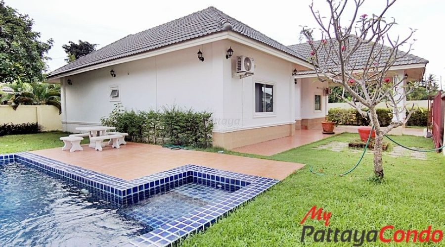 Impress House Village East Pattaya House For Rent – HEIS01R