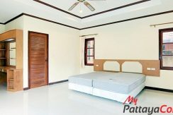 Lanna Village Single House For Rent at East Pattaya 4 Bedroom 2 Story - HELV01R