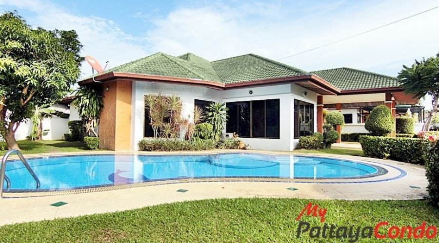 SP Privacy Village East Pattaya Pool Villa For Rent – HESPP03R