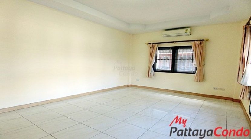 Single House 2 Bedroom For Sale & Rent East Pattaya - HEBS01 & HEBS01R