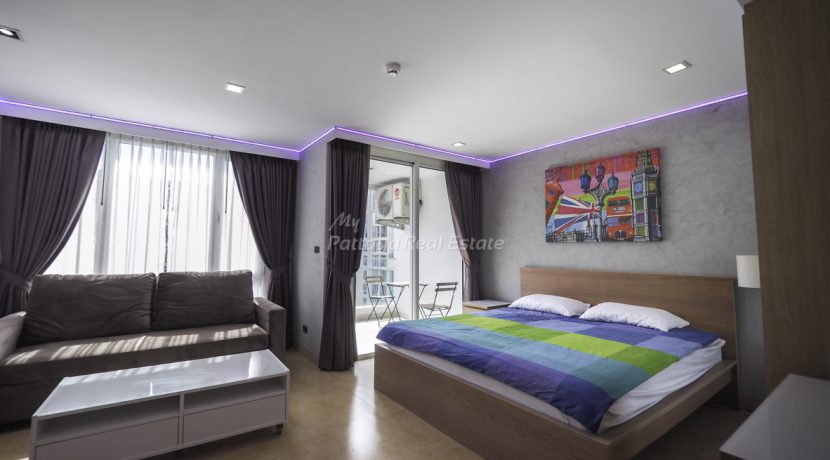 The Cliff Residence Pattaya For Sale & Rent Studio With Partial Sea Views - CLIFF71