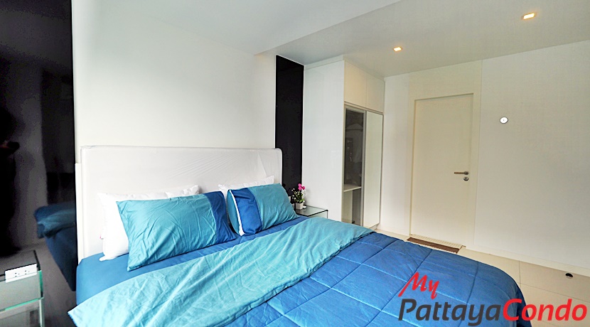 City Center Residence Condo Pattaya For Sale 1 Bedroom Pool Views - CCR36