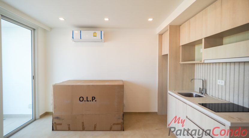 City Garden Olympus Pattaya Condo For Sale With City Views - CGOLY05