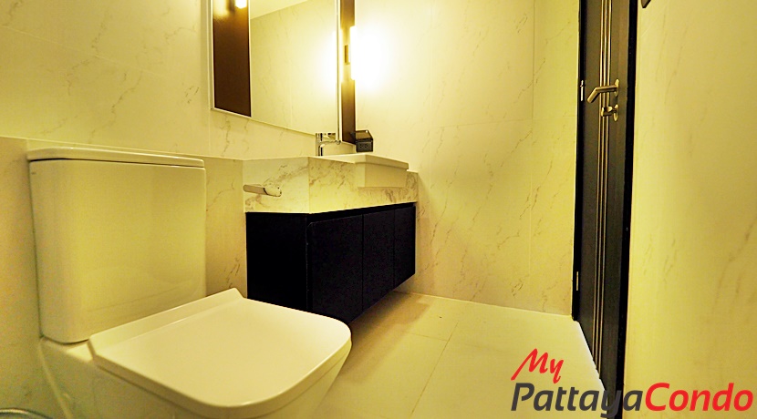 Amari Residence Pattaya Condo For Sale 1 Bedroom With Partial Sea Views at Pratumnak Hill - AMR69