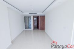 Grand Avenue Residence Pattaya Condo For Sale & Rent 1 Bedroom With Pool Views - GRAND61
