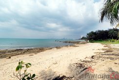 Pure Na-Jomtien Beachfornt Condo Pattaya