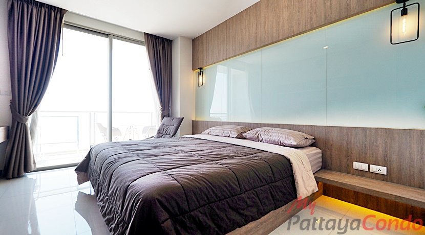 Riviera Wong Amat Condo Pattaya For Sale at Naklue Studio Bedroom With Sea Views - RW45