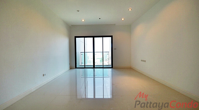 The Axis Condo Pattaya For Sale 2 bedroom With Sea Views at Thappraya Road - AXIS29
