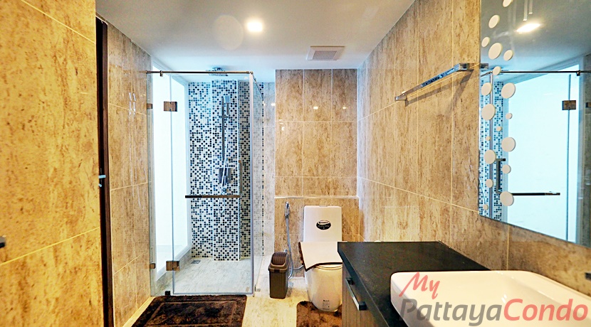Grand Avenue Residence Pattaya Condo For Sale & Rent 1 Bedroom With Pool Views - GRAND83R