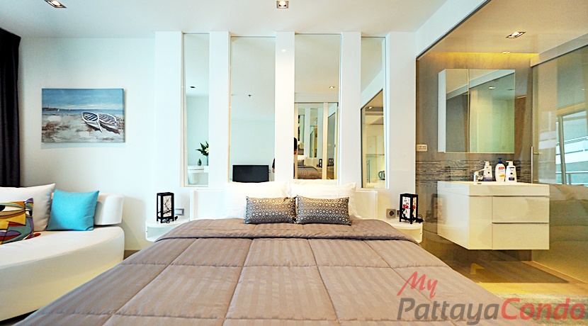 Sands Pratumnak Pattaya Condo Beachfront For Sale & Rent Studio Bedroom With Partial Sea Views - SAND08