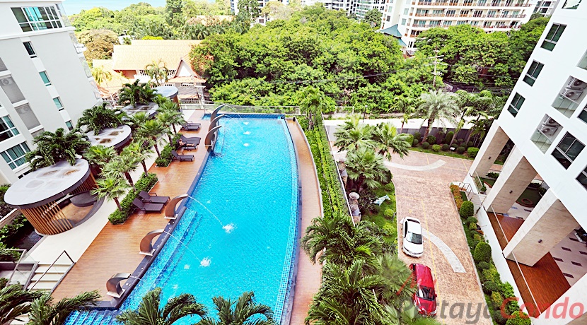 The Peak Towers Pattaya Condo at Pratumnak Hill Studio Bedroom With Pool & Partial Sea Views - PEAKT42