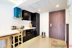 Grand Avenue Residence Pattaya For Sale & Rent 1 Bedroom With Pool Views - GRAND94R
