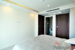 Grand Avenue Residence Pattaya at Central Pattaya Condo For Sale & Rent 2 Bedroom With Pool Views - GRAND90R