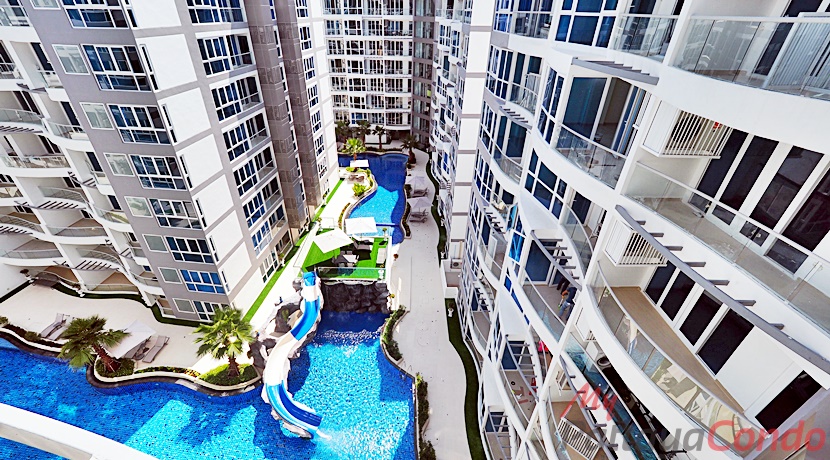 Grand Avenue Residence Pattaya at Central Pattaya Condo For Sale & Rent 2 Bedroom With Pool Views - GRAND90R
