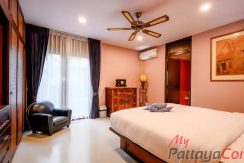 Private House aklue Pattaya For Sale & Rent 4 Bedroom With Private Pool - HN0003