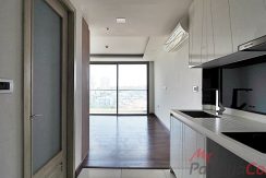 The Paek Towers Pattaya Condo For Sale & Rent Studio With Partial Sea Views at Pratumnak Hill - PEAKT45