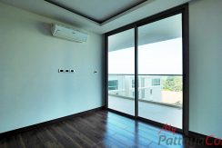 The Peak Towers Pattaya Condo For Sale & Rent 2 Bedroom With Partial Sea Views & Pool Views - PEAKT47