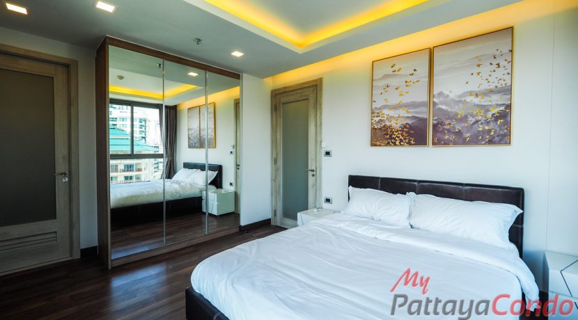The Peak Towers Pattaya Condo For Sale & Rent 1 Bedroom With Sea Views at Pratumnak Hill - PEAKT51