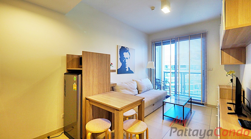 UNIXX Condominium Soth Pattaya For Sale & Rent 1 Bedroom With Pool Views - UNIXX58