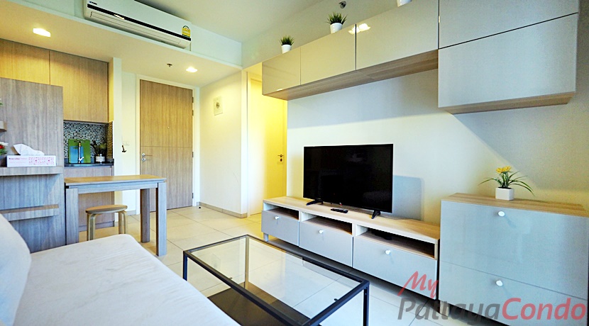 UNIXX Condominium South Pattaya For Sale & Rent 1 Bedroom With Pool Views - UNIXX57