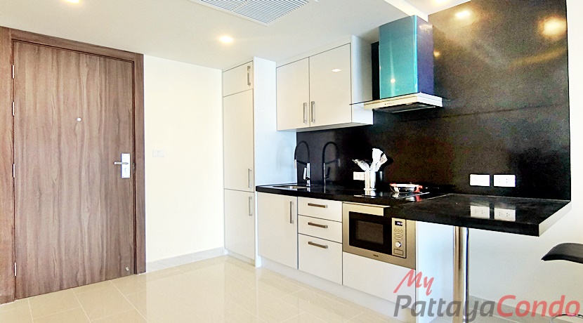 Grand Avenue Residence Pattaya For Sale & Rent 1 Bedroom With Pool Views - GRAND103R