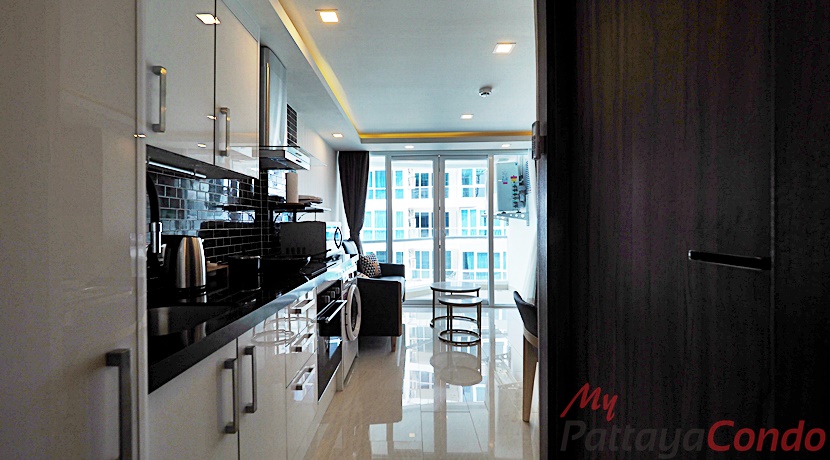 Grand Avenue Residence Pattaya Condo For Sale & Rent 2 Bedroom With Pool Views - GRAND112R