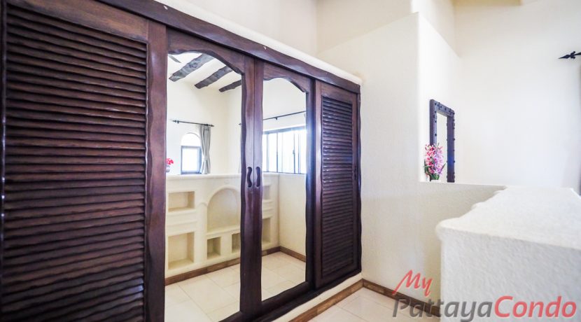 Santa Maria Townhouse 2 Bedroom For Sale & Rent With Communal Pool - HESM03 HESM03R
