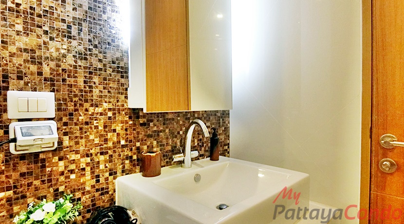 The Sanctuary WongAmat Condo Pattaya For Sale & Rent 2 Bedroom With Sea & Pool Views - SANC15R