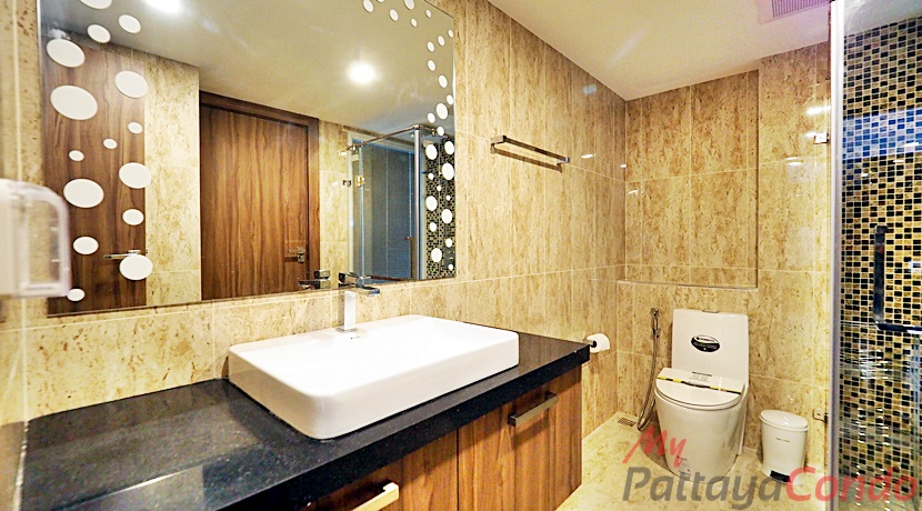 Grand Avenue Residence Pattaya For Sale & Rent 1 Bedroom With Pool Views - GRAND113R