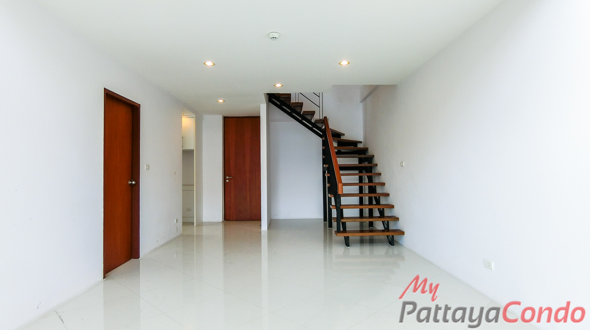 Diamond Suites Resort Pattaya Condo For Sale – DS09
