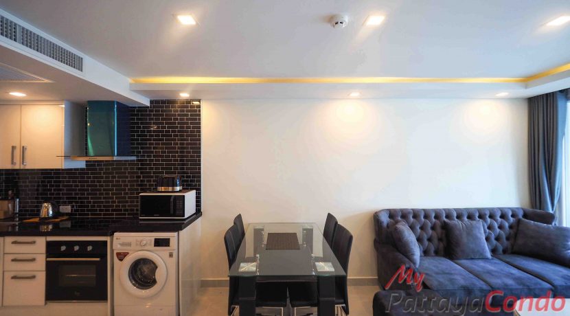 Grand Avenue Residence For Sale & Rent 2 Bedroom With Pool Views at Central Pattaya - GRAND129R