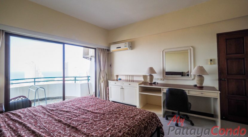 Star Beach Condotel Pattaya Condo For Sale & Rent 1 Bedroom With Sea Views - STAR04