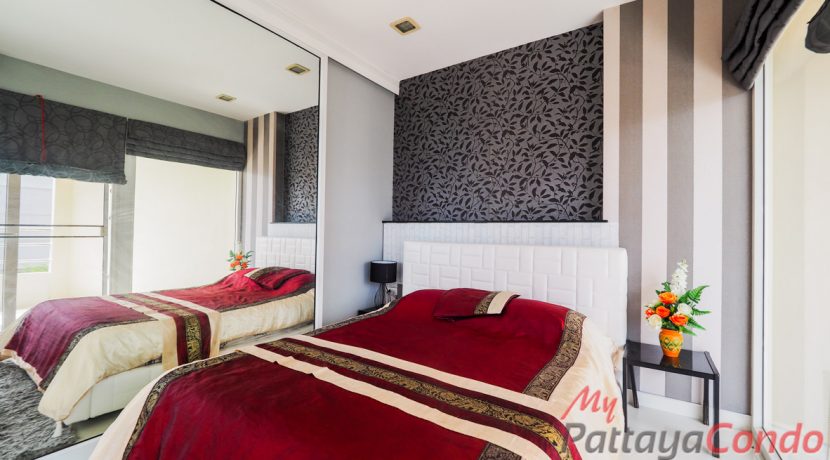View Talay 3B Pattaya condo For Sale & Rent 1 Bedroom With Partial Sea Views - VT3B03