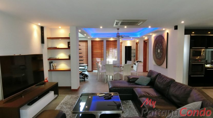 Boutique Garden Villas Pattaya For Sale & Rent 4 Bedroom - HJCTD02 & HJCTD02R