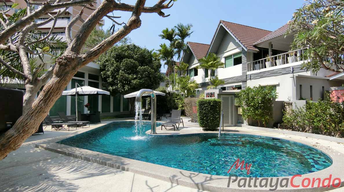 Boutique Garden Pool Villas Jomtien House For Sale – HJCTD02