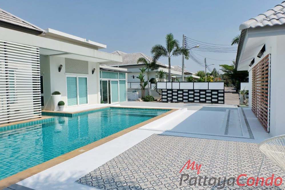 Patta Village Pool Villa East Pattaya For Rent – HEPTV02R