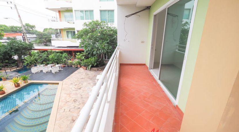 Jada Beach Condominium Pattaya For Sale & Rent 1 Bedroom With Pool Views - JDB01